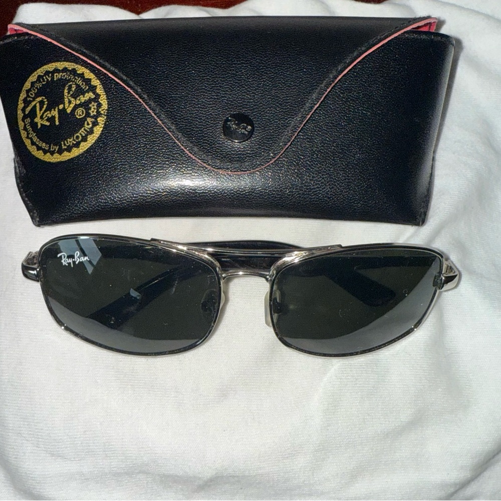 Ray-Ban Silver Frame Sunglasses with Black Case
